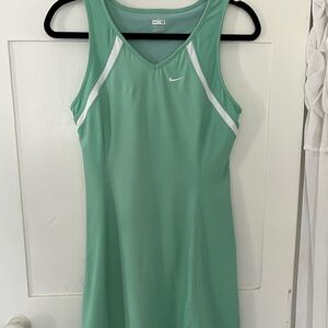 Nike Dress Golf/Tennis, women’s M